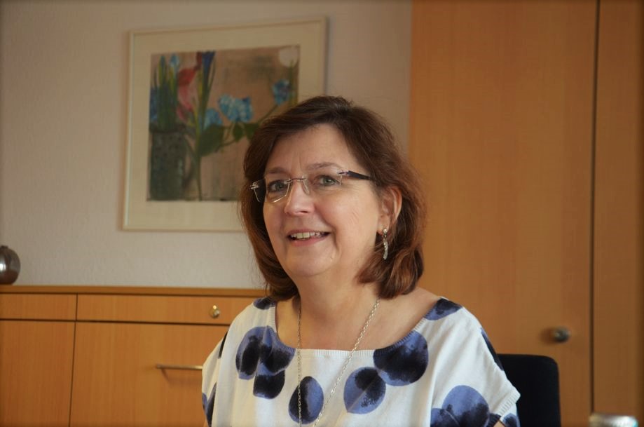Christine Titz, Notarfachangestellte